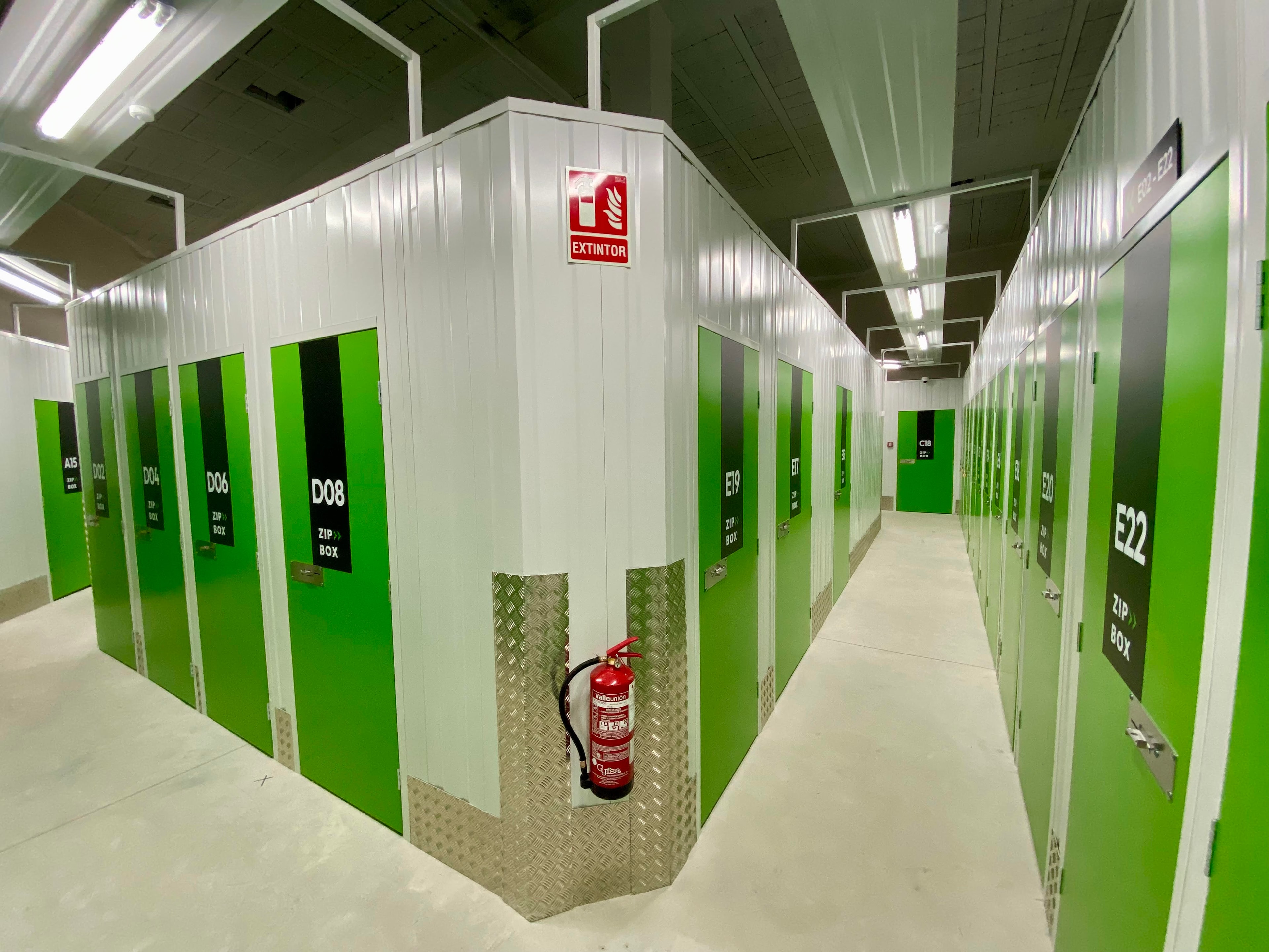 Interior instalaciones trasteros ZIPBOX Vila-real